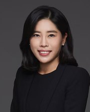 Portrait of Jeehyun Kwag